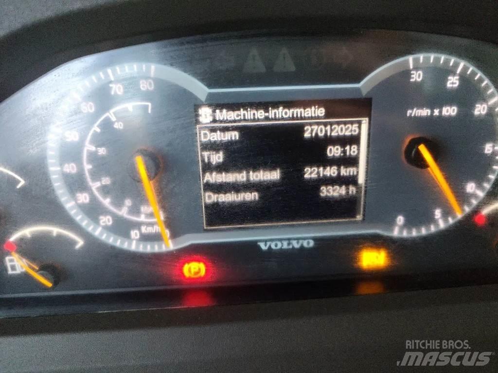 Volvo A25G 6x6 연결식 홀러