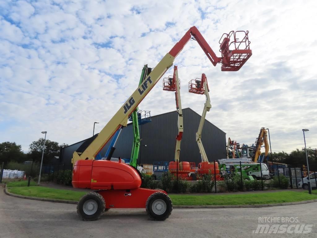 JLG 660 SJ 견인식 전동이동 리프트