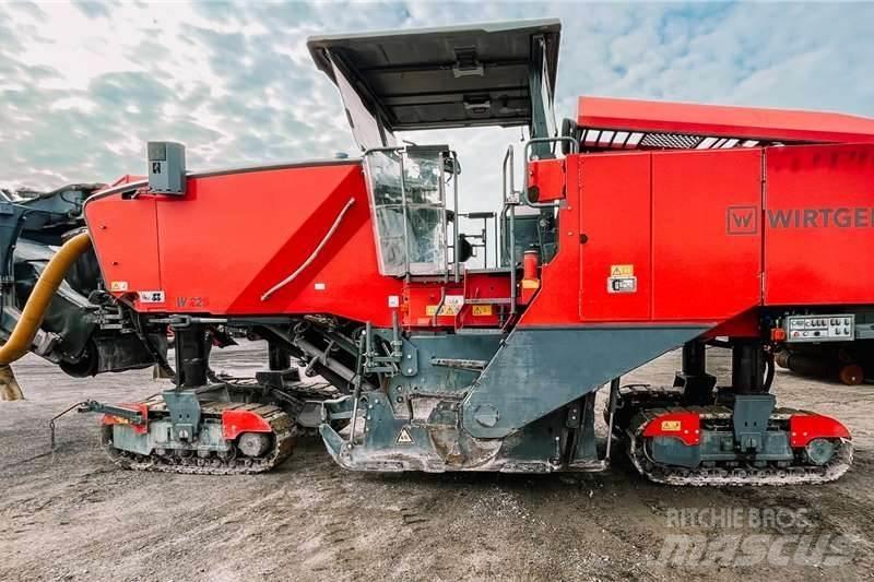 Wirtgen W220 기타 트럭