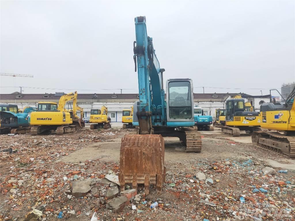 Kobelco SK 135 SR 대형 굴삭기 29톤 이상