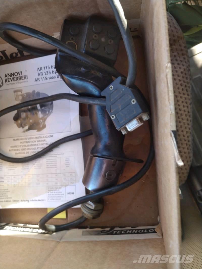 Inuma IAS 5036 견인형 분무기