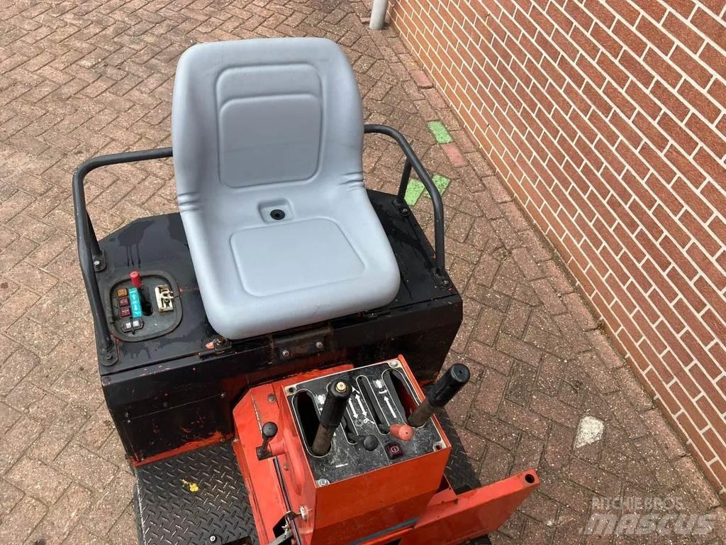 Kubota KC100H  궤도식 덤프