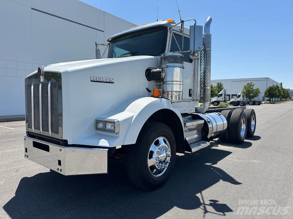 Kenworth T800 새시 운전실 트럭