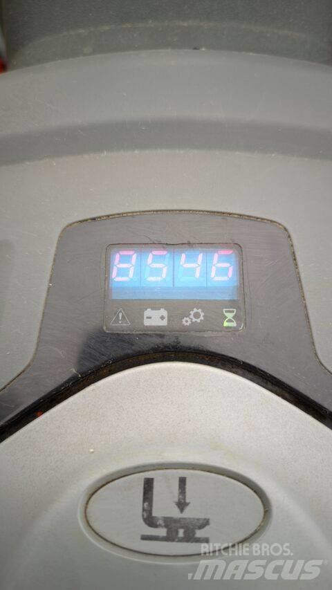 Toyota SPE160L 포크리프트