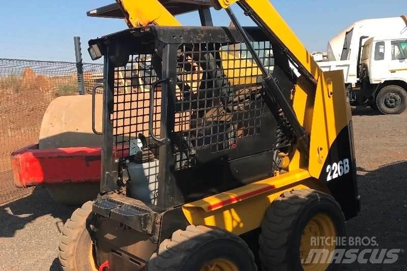 CAT 226B 기타 트럭