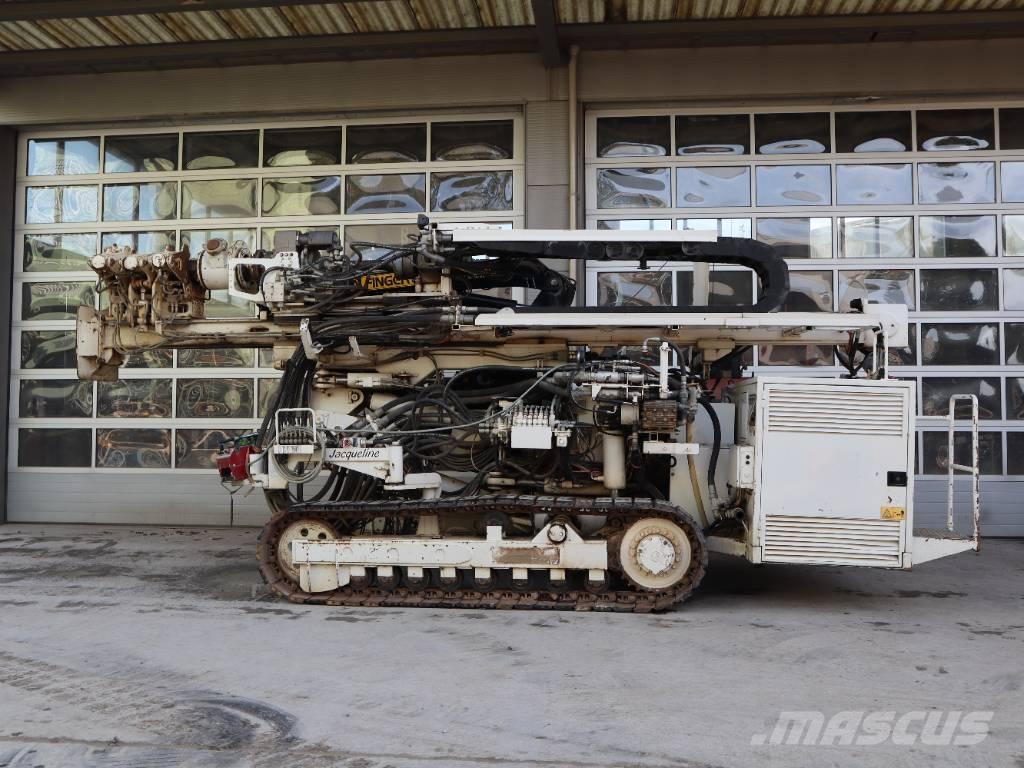 Klemm KR 805-1 중형 드릴 장비