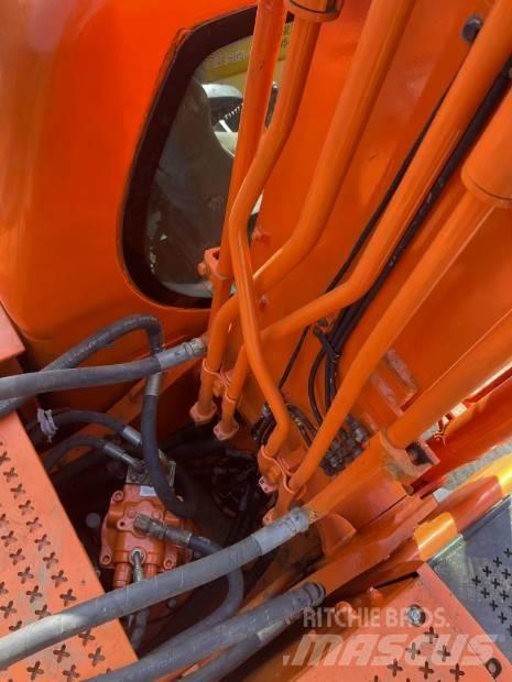 Doosan DX225LC-9C 대형 굴삭기 29톤 이상