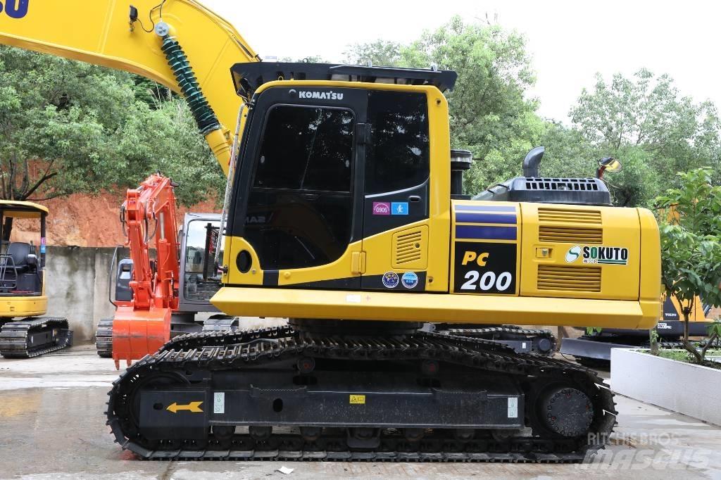 Komatsu PC 200-8 소형 굴삭기 7톤 미만
