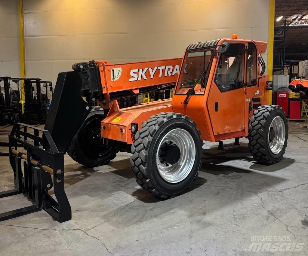 SkyTrak 6042 텔러 핸들러