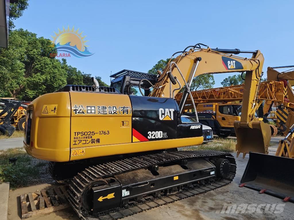 CAT 320D2L 대형 굴삭기 29톤 이상