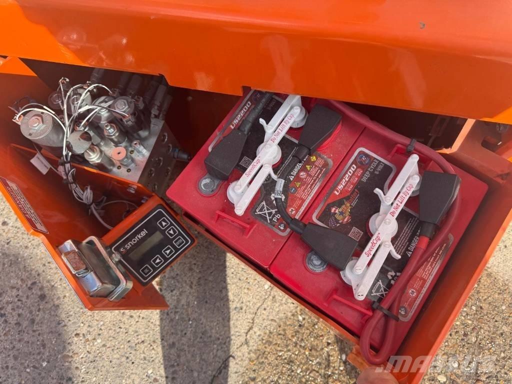 Snorkel S 3219 E 가위형 리프트