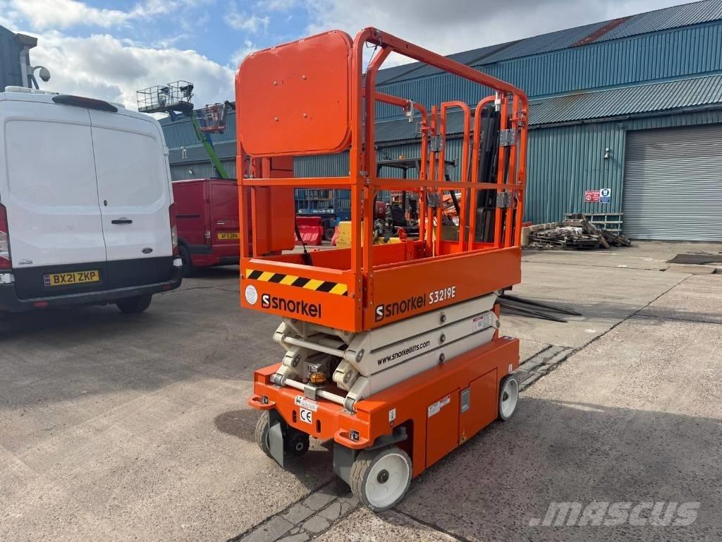 Snorkel S 3219 E 가위형 리프트