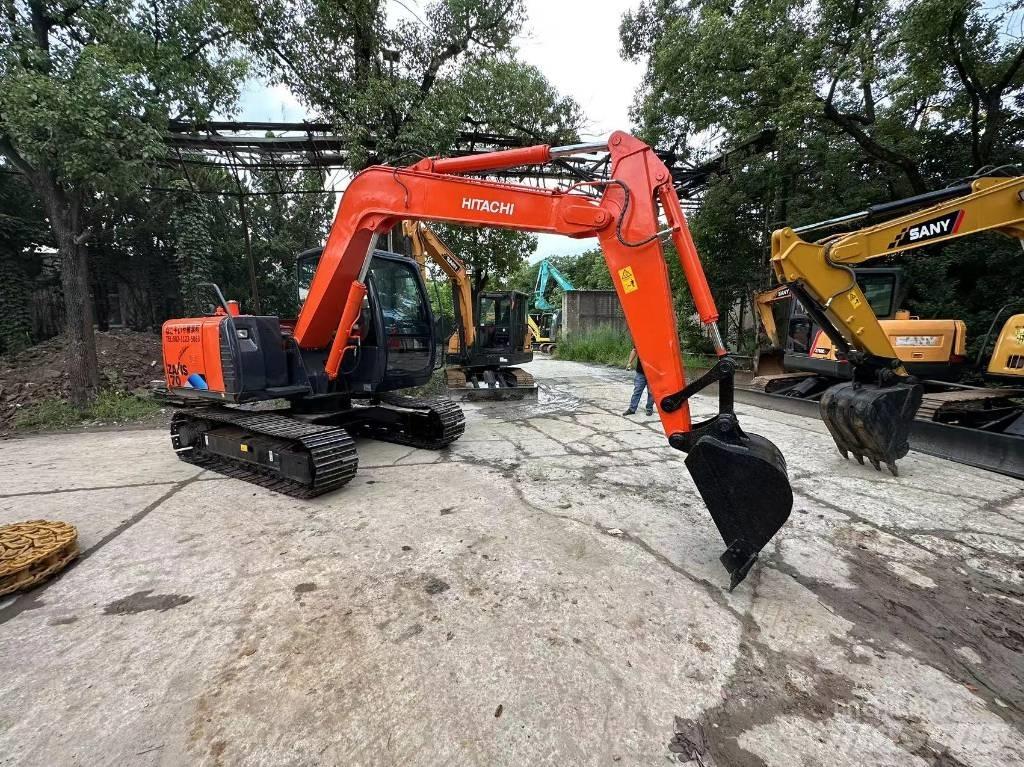 Hitachi ZX 70 대형 굴삭기 29톤 이상