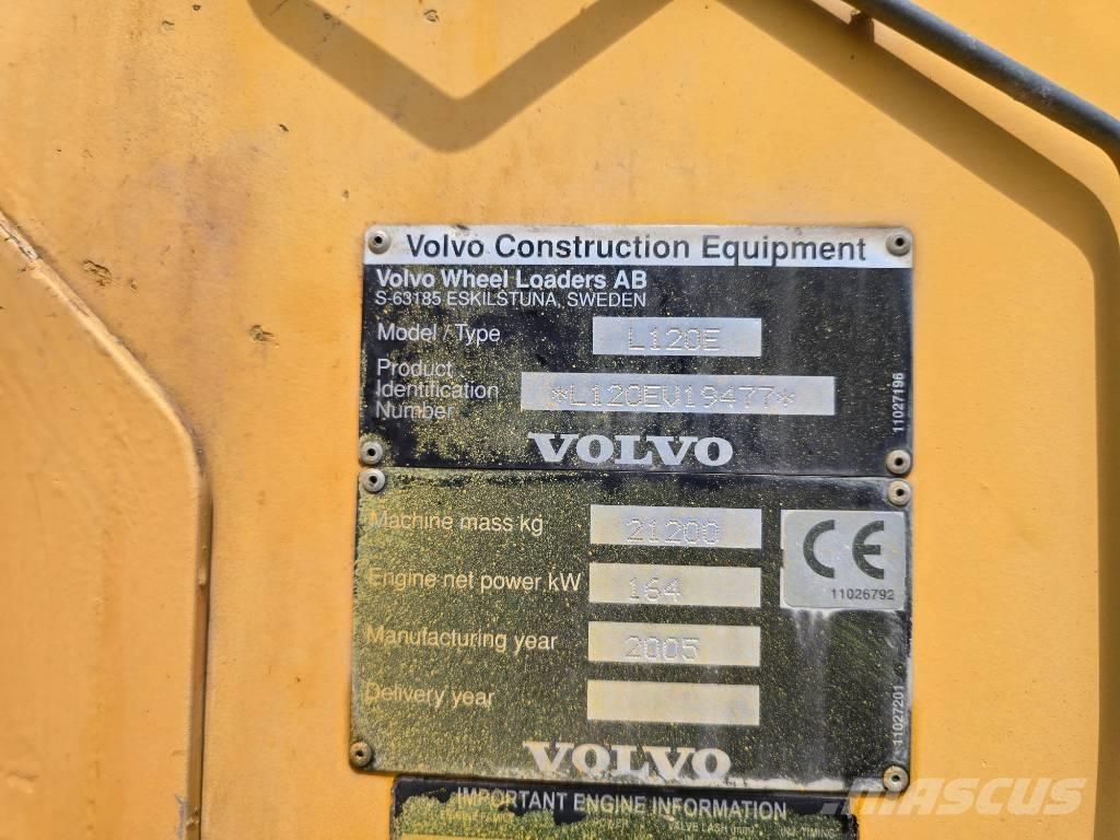 Volvo L 120 E  휠로우더