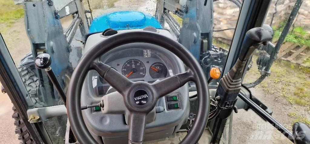 Valtra A85 트랙터