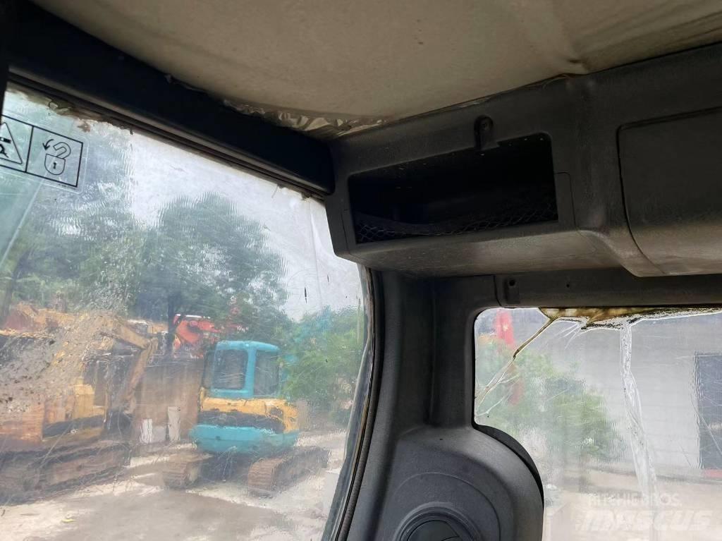 Hyundai R60-9 대형 굴삭기 29톤 이상