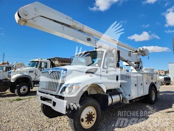Altec AA755 트럭 탑재 고소작업대