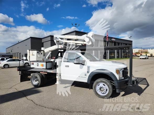 Altec AT37G 트럭 탑재 고소작업대