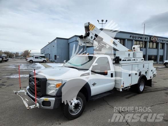 Altec AT40M 트럭 탑재 고소작업대