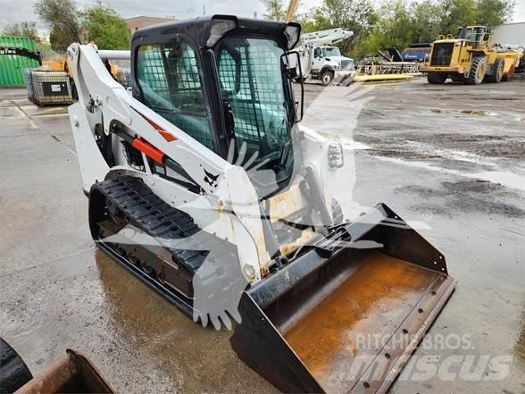 Bobcat T590  스키드로더