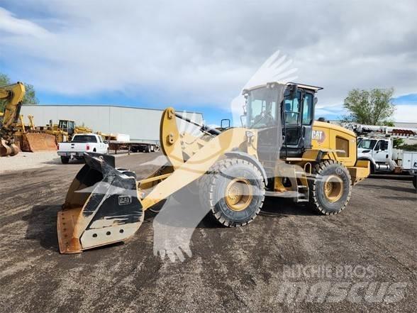 CAT 930M  휠로우더