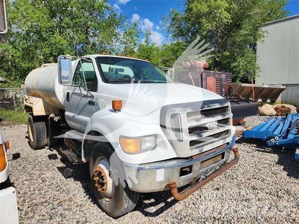Ford F650 SD 탱커 트럭