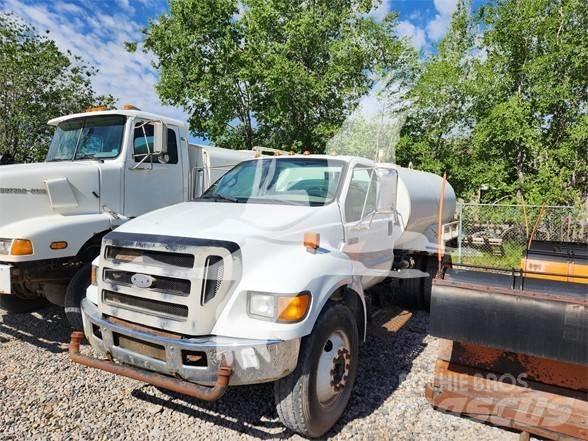 Ford F650 SD 탱커 트럭