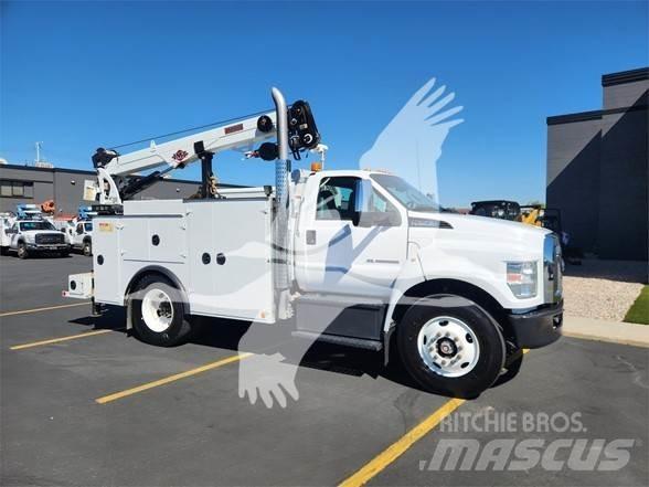 Ford F750 SD 건설 장비 - 기타