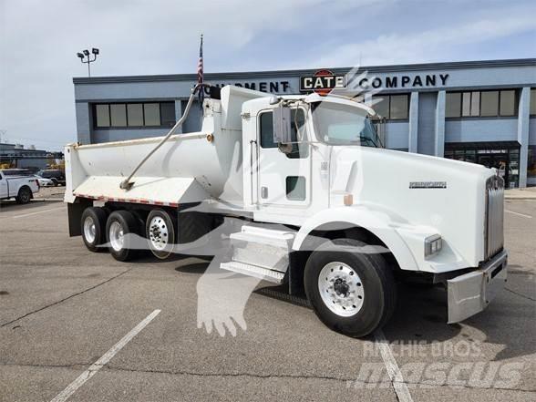 Kenworth T660 덤프 트럭