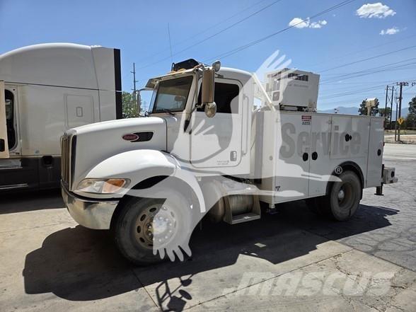 Peterbilt 335 건설 장비 - 기타