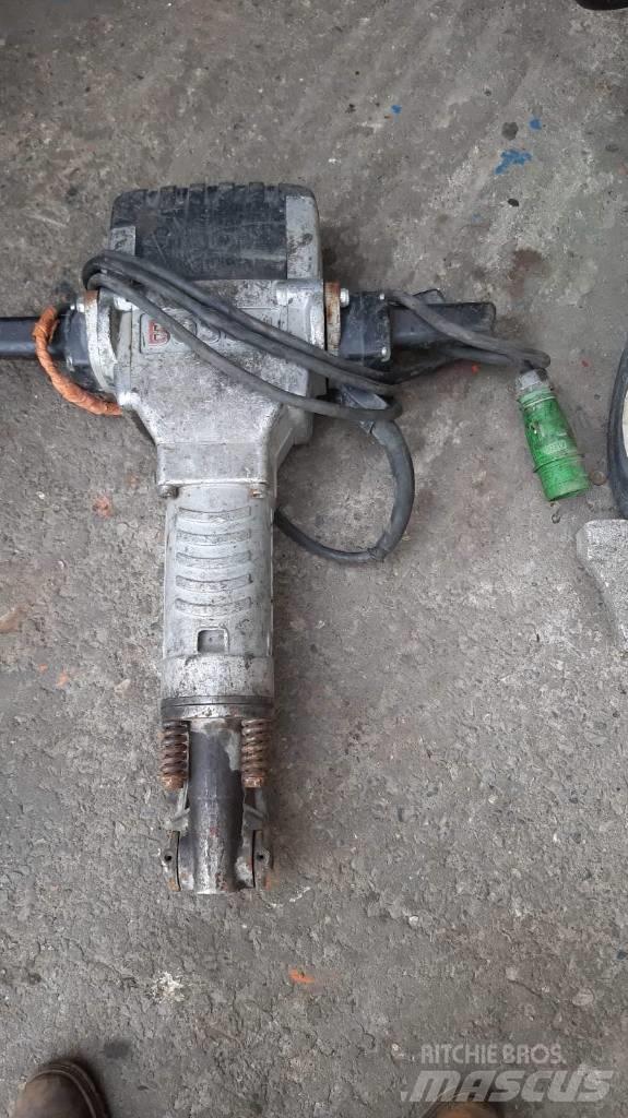Atlas Copco 25 KI 브레이커