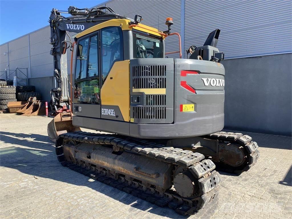 Volvo ECR145EL 대형 굴삭기 29톤 이상