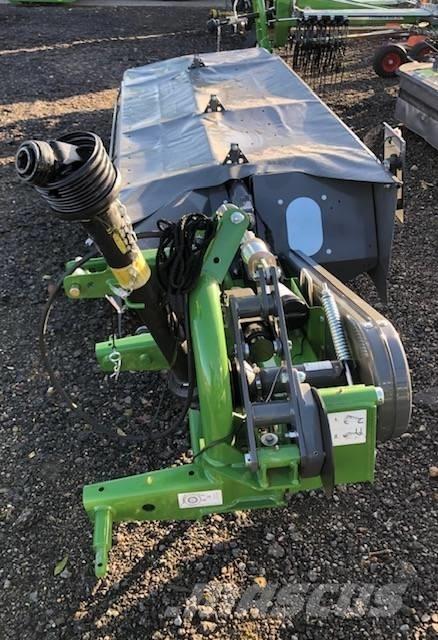 Fendt Slicer 320 P 제초기
