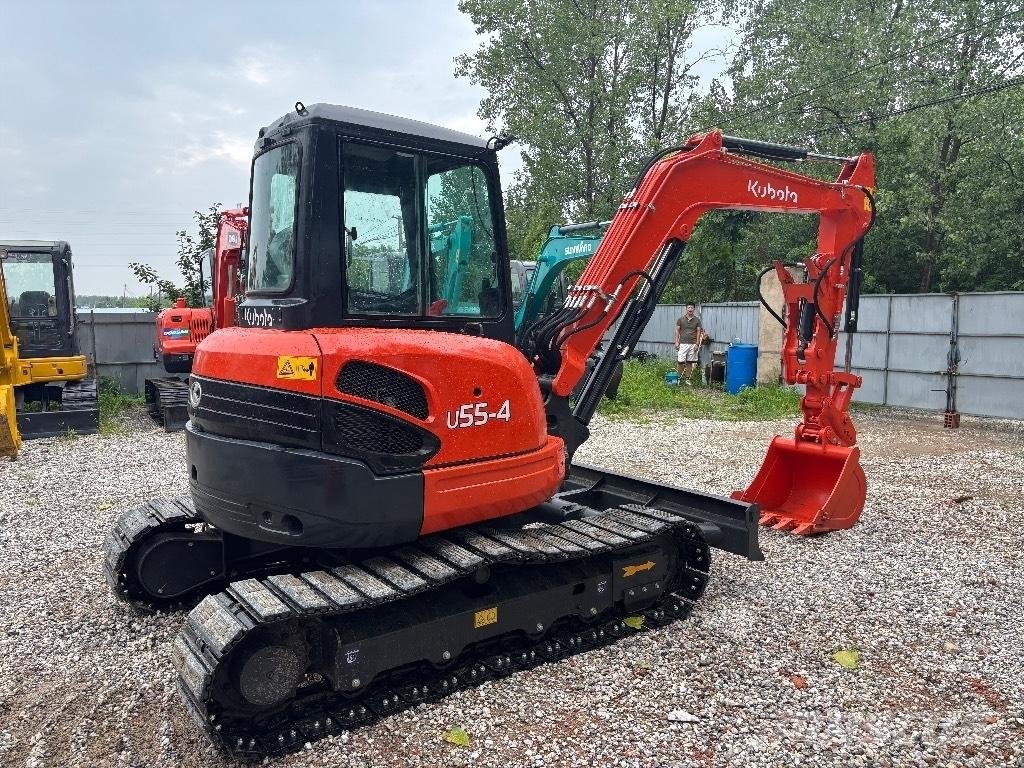 Kubota U55 소형 굴삭기 7톤 미만