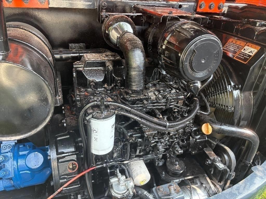 Doosan DH 60-7 소형 굴삭기 7톤 미만