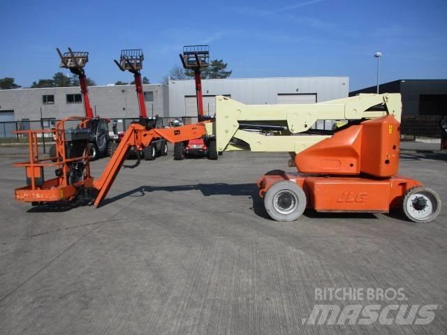 JLG E400AJP (817) 자주식 고소작업대