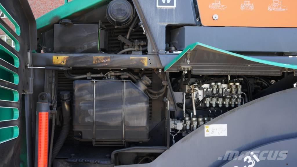 Vögele SUPER 1800-3I 아스팔트 포장장비