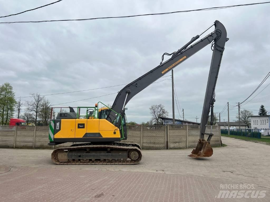 Volvo EC220EL LONG 대형 굴삭기 29톤 이상
