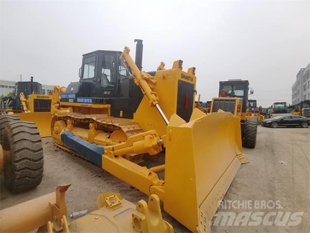 Shantui SD 22 크롤러 도저