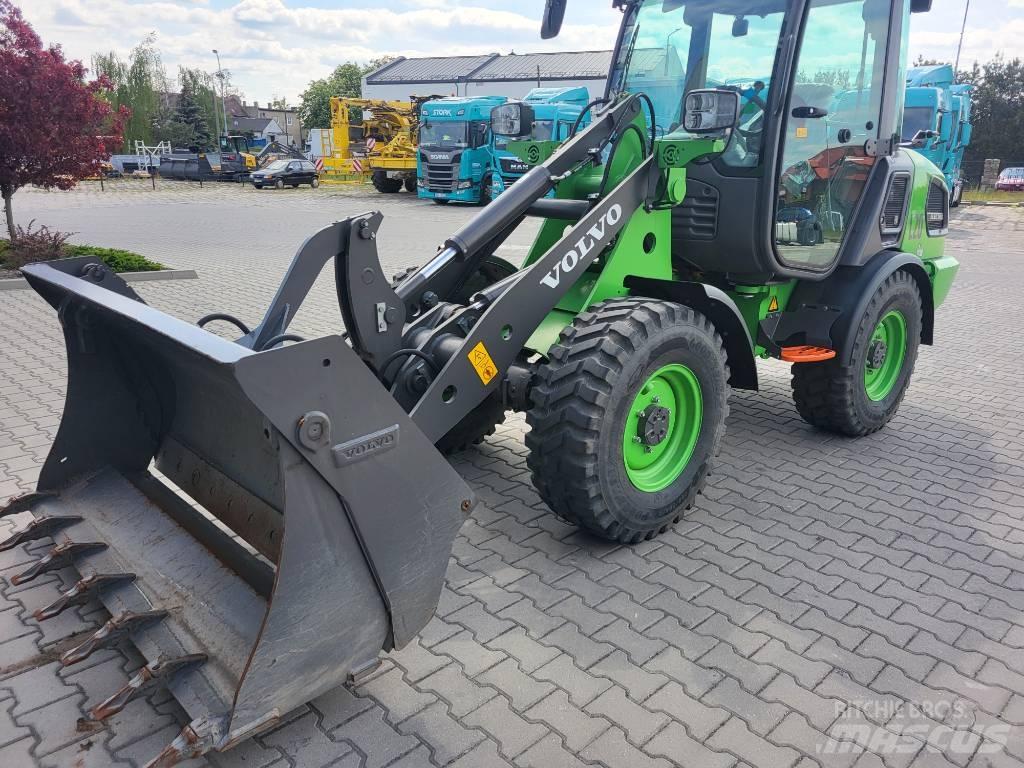Volvo JL20H ELECTRIC  휠로우더