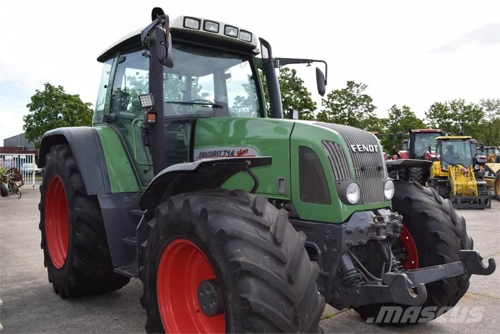 Fendt 714 Vario 트랙터