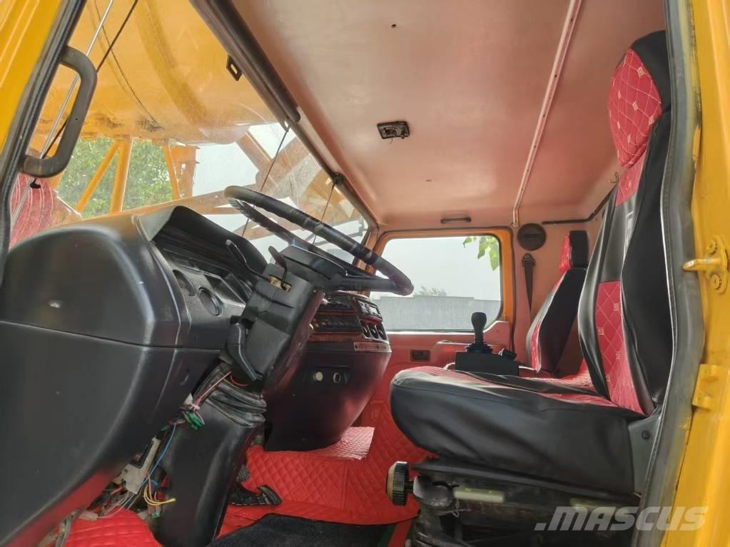 XCMG XCA 200 A/T 크레인