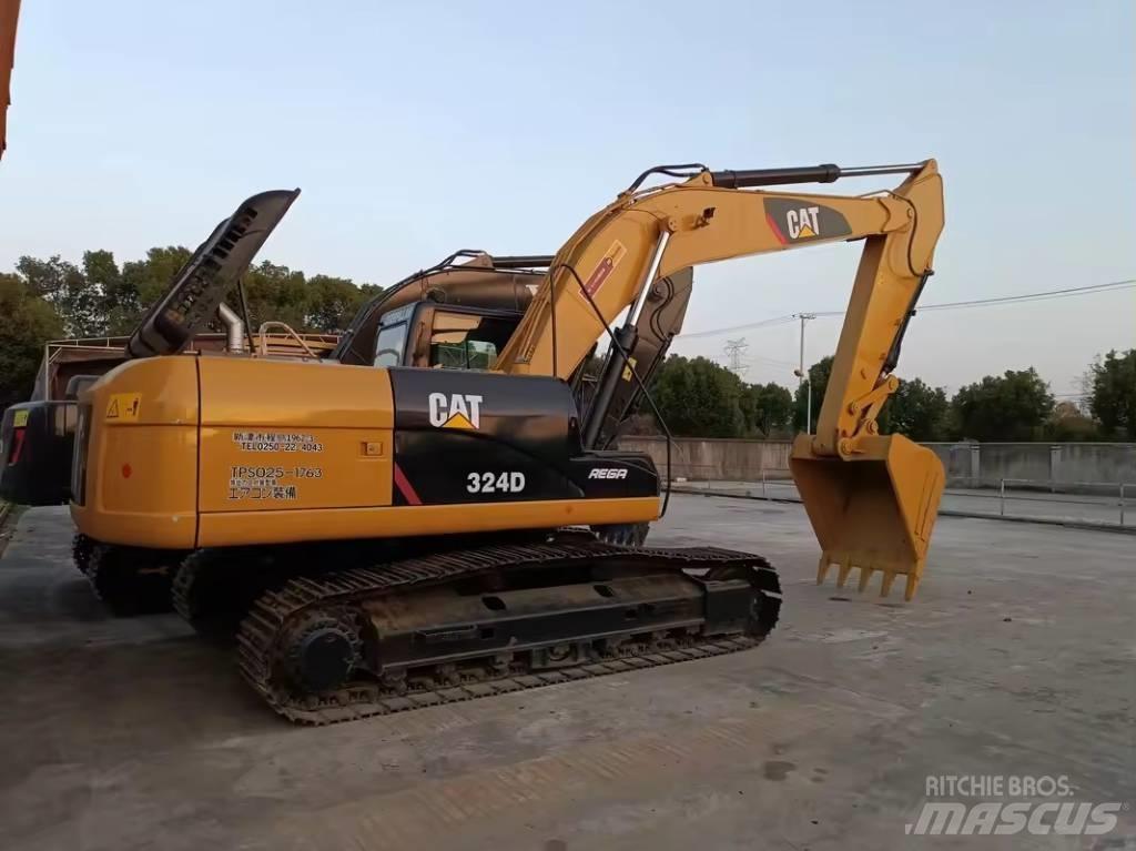 CAT 324 D 대형 굴삭기 29톤 이상