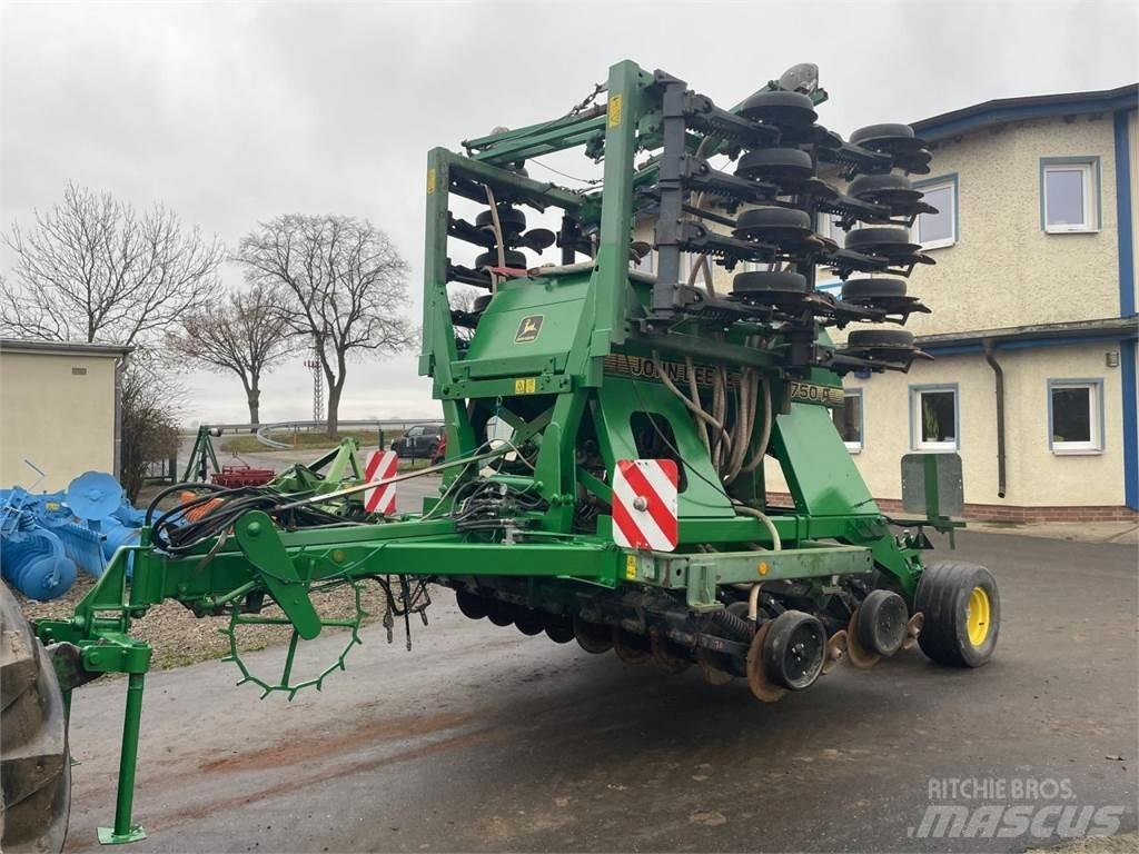 John Deere 750A 6m 정밀 조파기