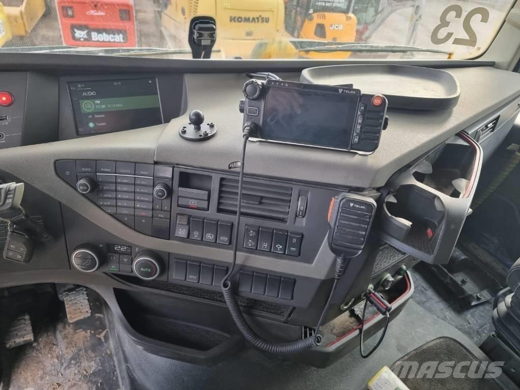 Volvo FH 540 스킵 로더 트럭