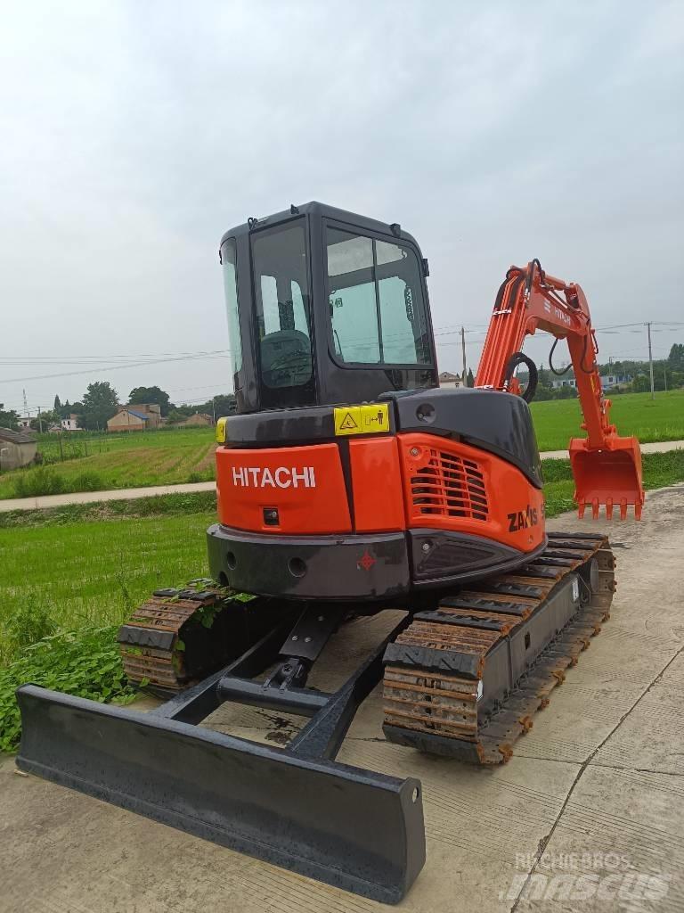 Hitachi ZX50U 소형 굴삭기 7톤 미만