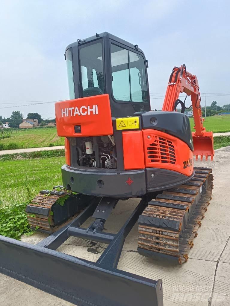 Hitachi ZX50U 소형 굴삭기 7톤 미만