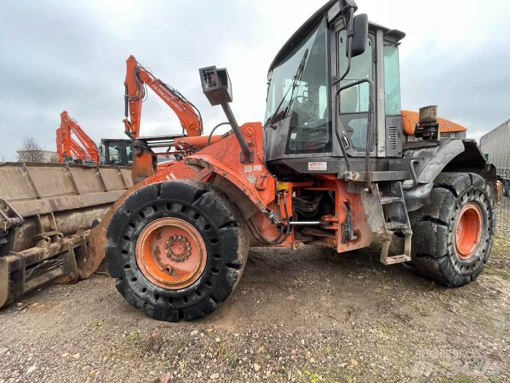 Hitachi ZW 180-5  휠로우더