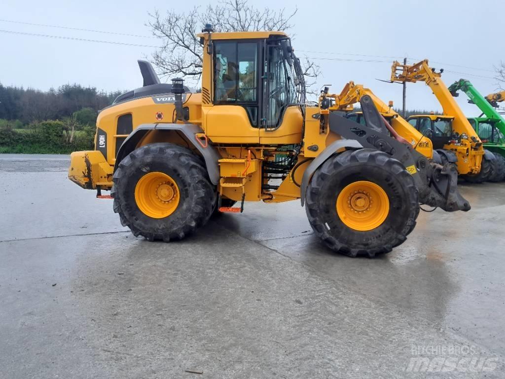 Volvo L 90 H 농업용 텔레 핸들러