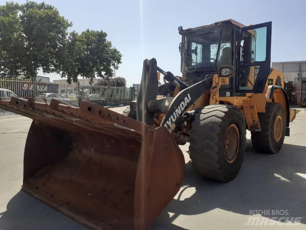 Hyundai HL 940A  휠로우더